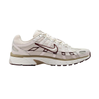 Кросівки Nike P-6000
