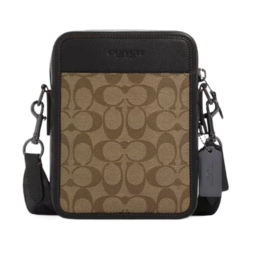 Buy Coach shoulder bag at the price of 7 999 грн. in the Dealer store